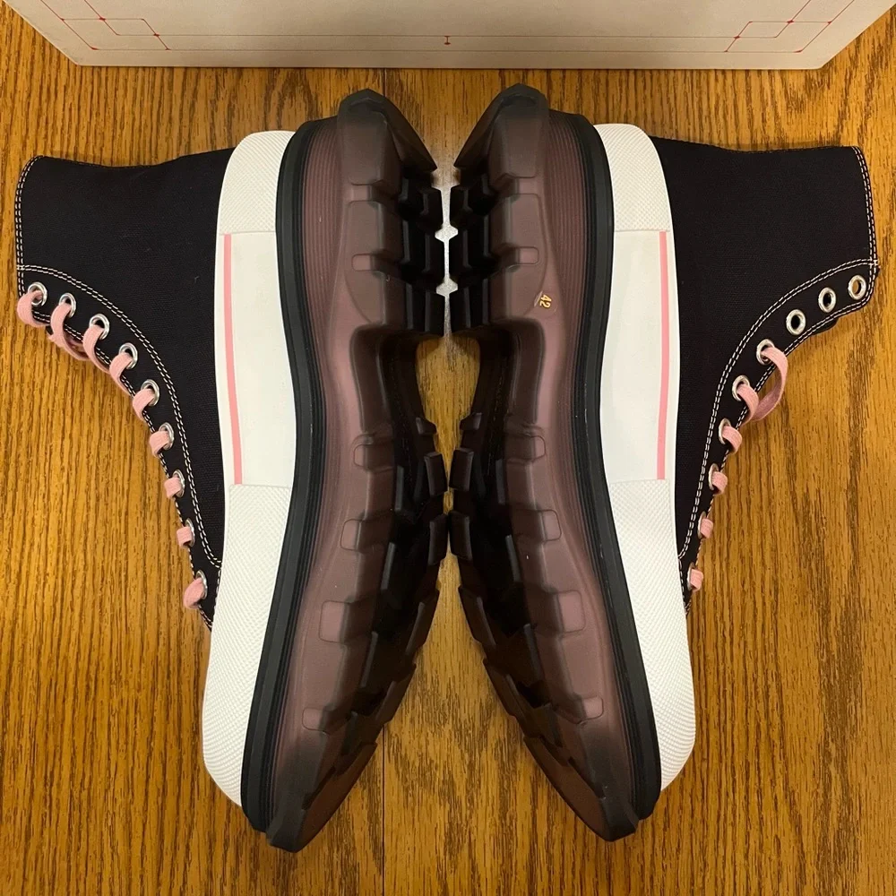 Alexander McQueen Tread‎ Slick Boots
